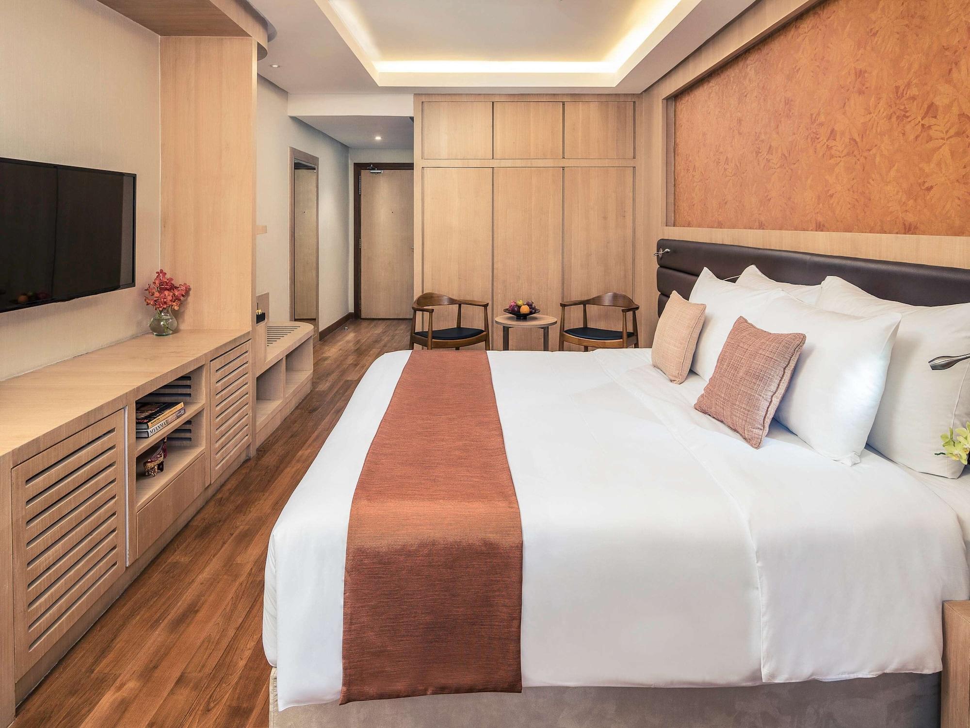 Mercure Yangon Kaba Aye Экстерьер фото