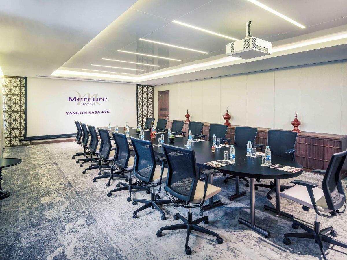 Mercure Yangon Kaba Aye Экстерьер фото