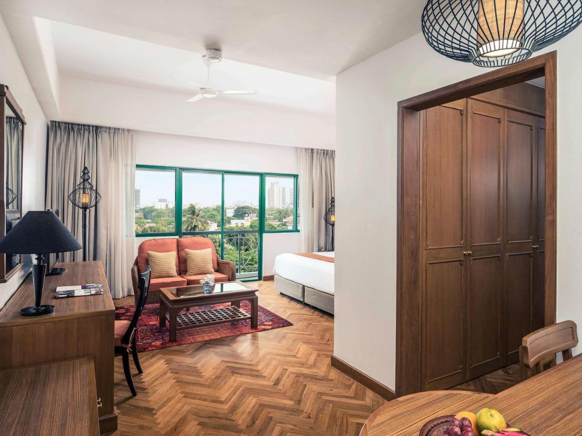 Mercure Yangon Kaba Aye Экстерьер фото