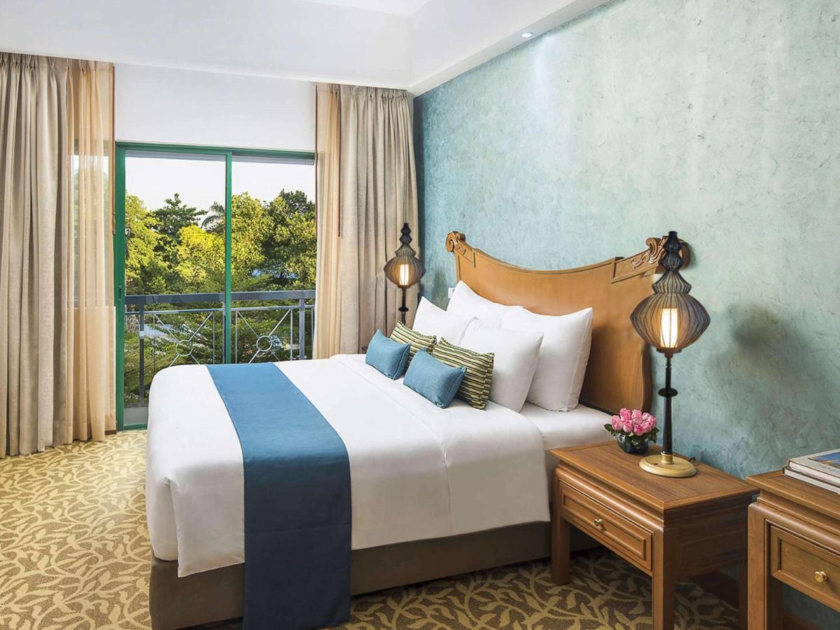 Mercure Yangon Kaba Aye Экстерьер фото